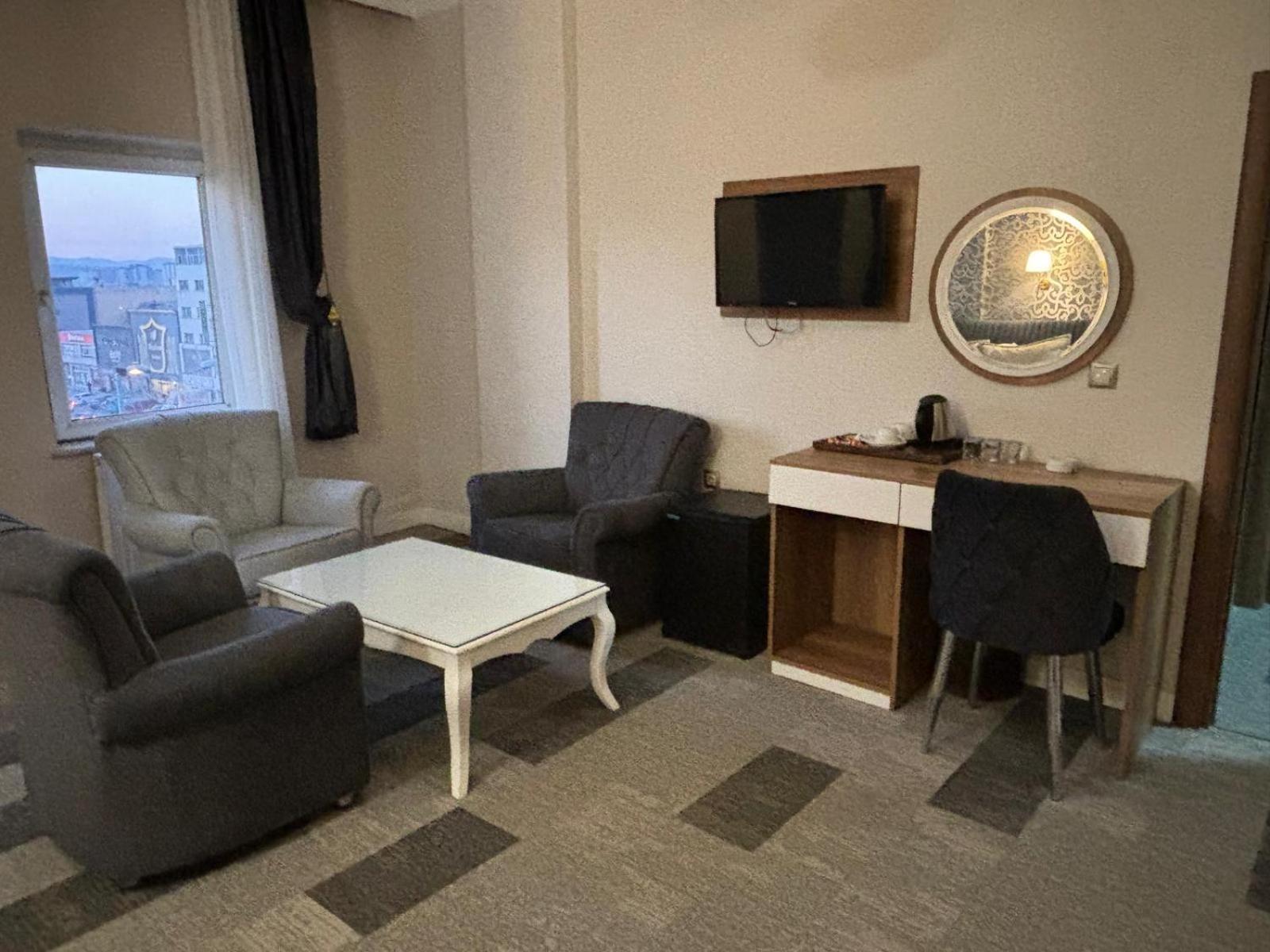 Park Hotel Kayseri Bagian luar foto